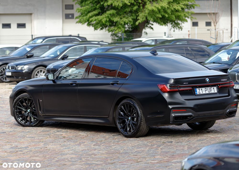 BMW Seria 7 750Li xDrive sport - 6