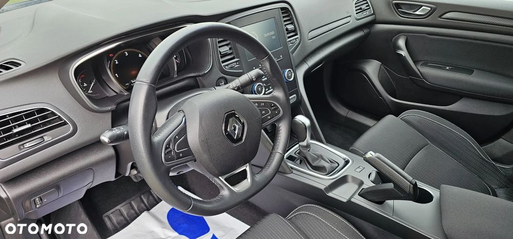 Renault Megane - 8