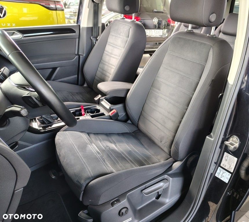 Volkswagen Touran 1.5 TSI EVO Highline DSG - 25