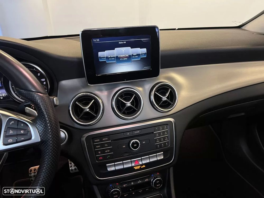 Mercedes-Benz CLA 180 d Shooting Brake AMG Line Aut. - 18