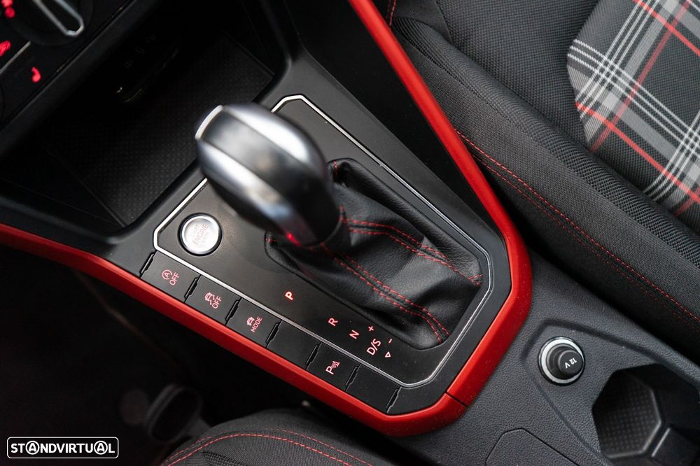 VW Polo 2.0 TSI GTI DSG - 8