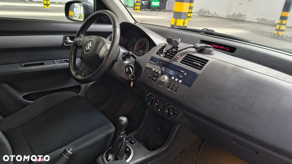 Suzuki Swift 1.3 GLX / Comfort - 10