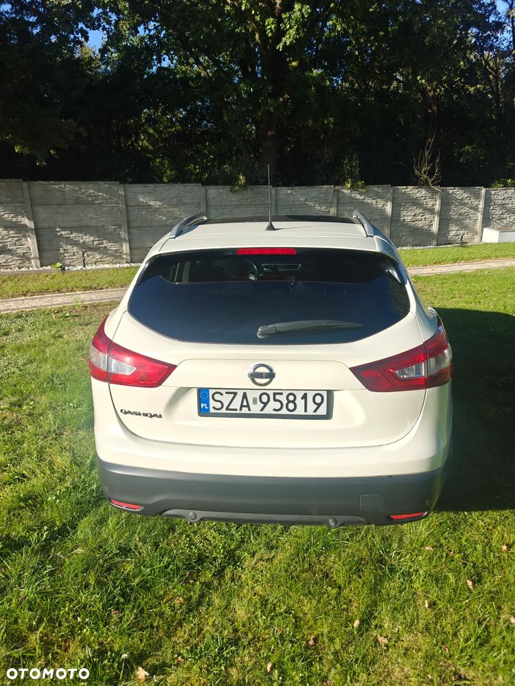 Nissan Qashqai 1.6 DCi 4x4 Tekna EU6 - 2