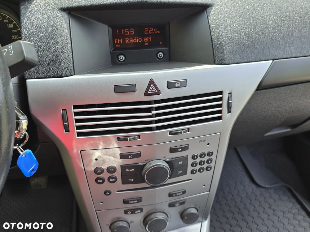 Opel Astra 1.6 Enjoy - 17
