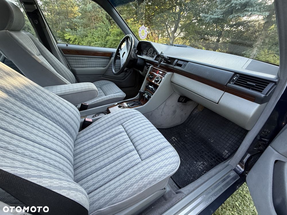 Mercedes-Benz W124 (1984-1993) - 3
