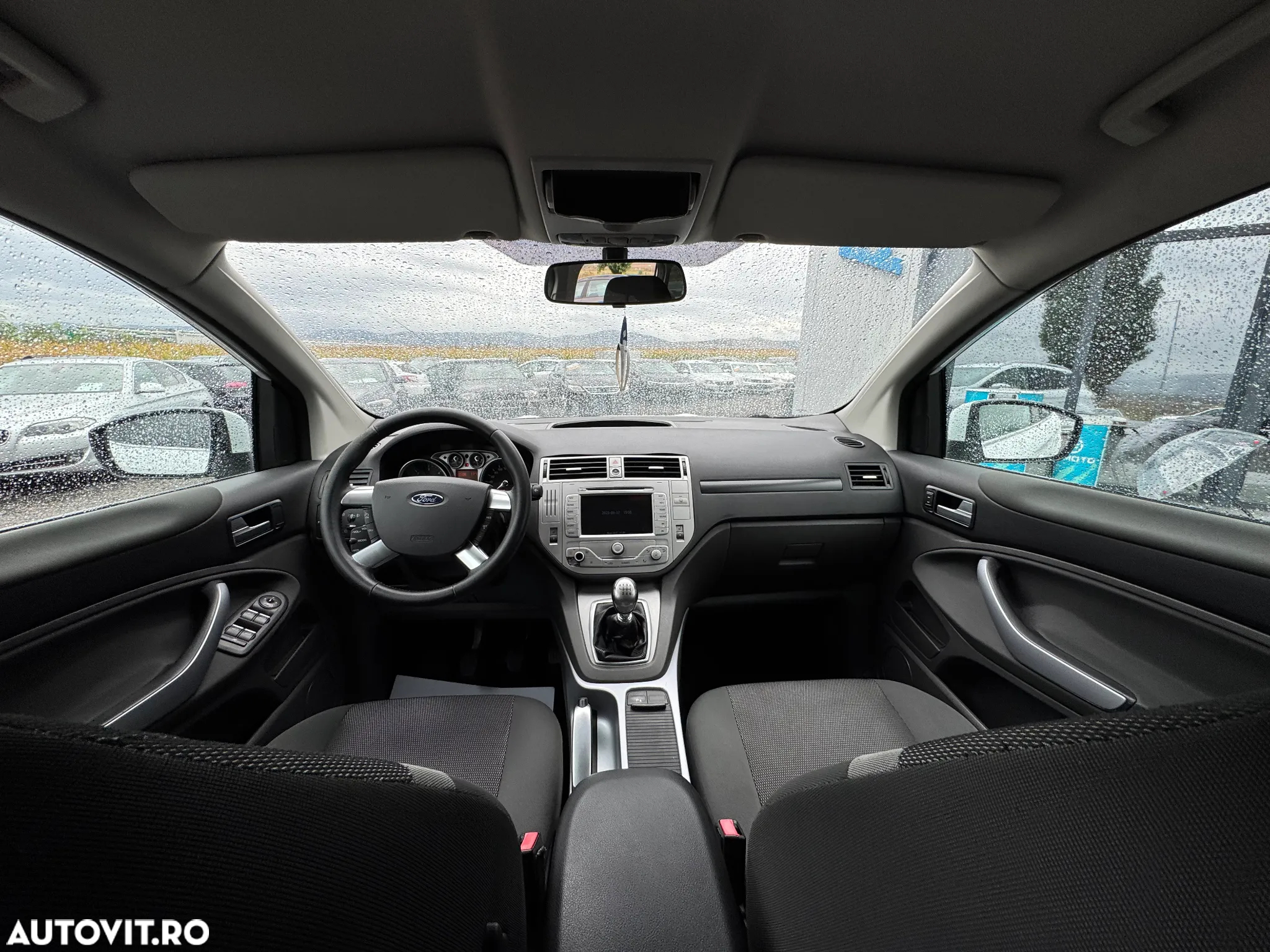 Ford Kuga 2.0L TDCi DPF Titanium - 17