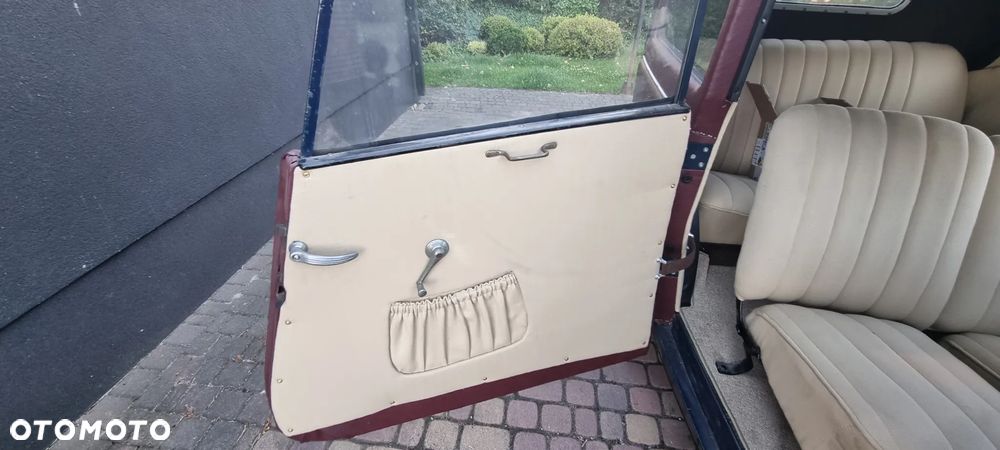 Ford Inny - 12