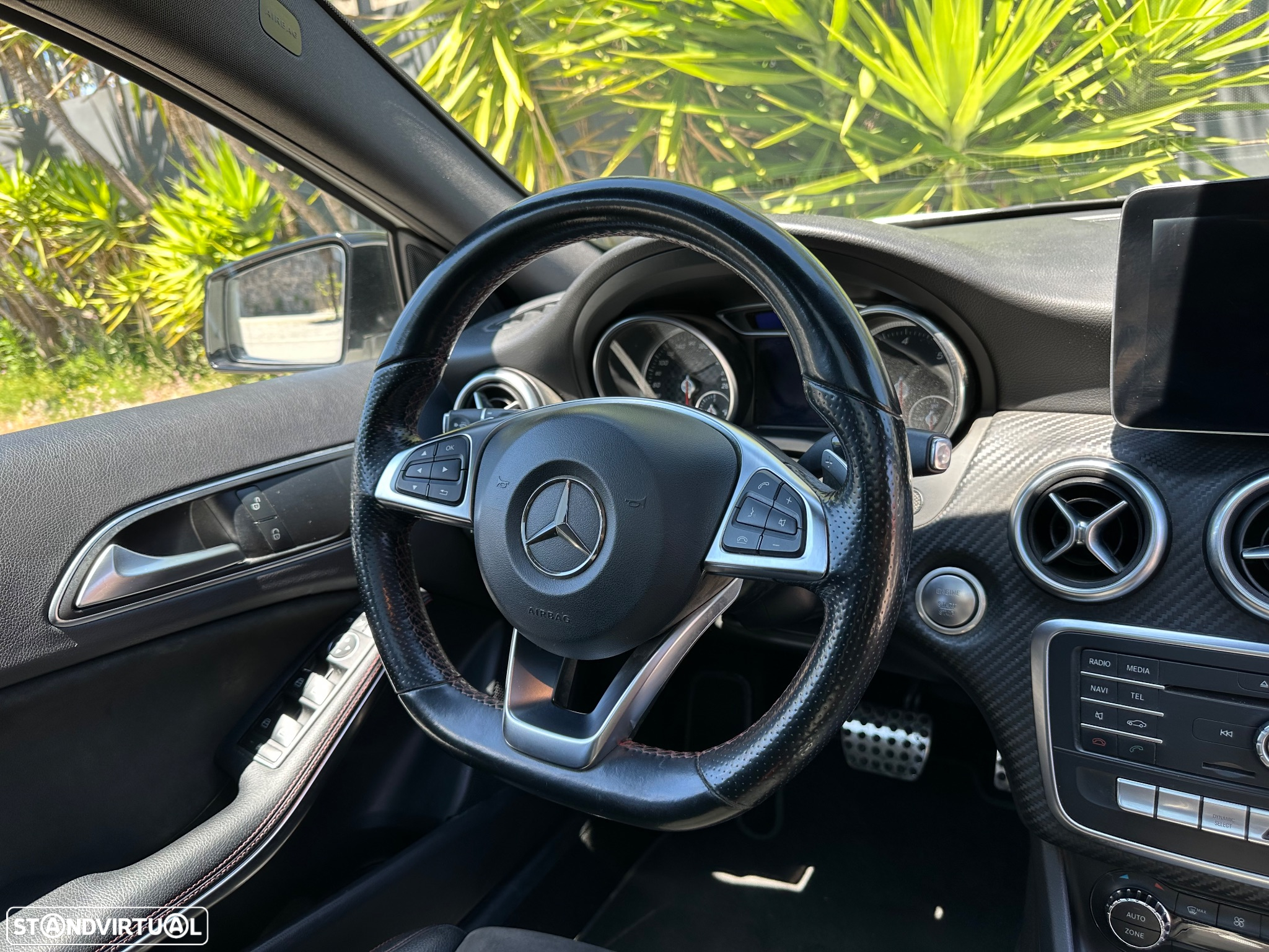 Mercedes-Benz A 180 CDI 7G-DCT AMG Line - 21
