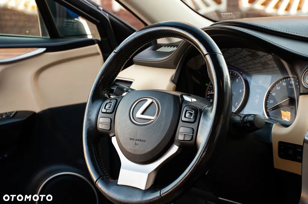 Lexus NX 200t Prestige AWD - 9