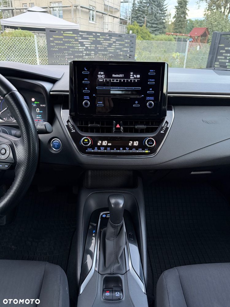Toyota Corolla 1.8 Hybrid Active - 12