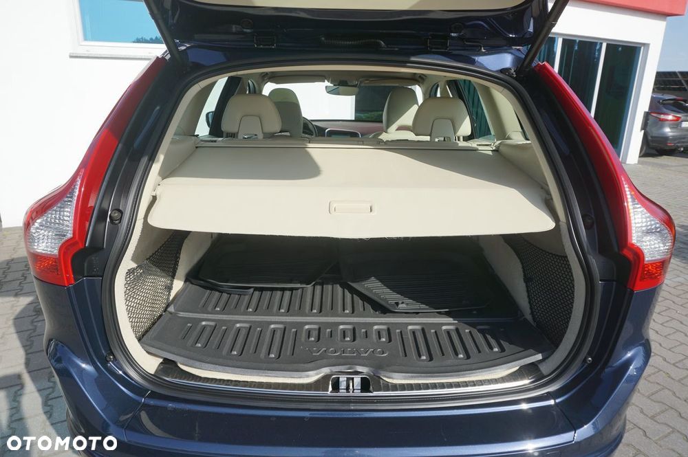 Volvo XC 60 D4 Drive-E Summum - 26