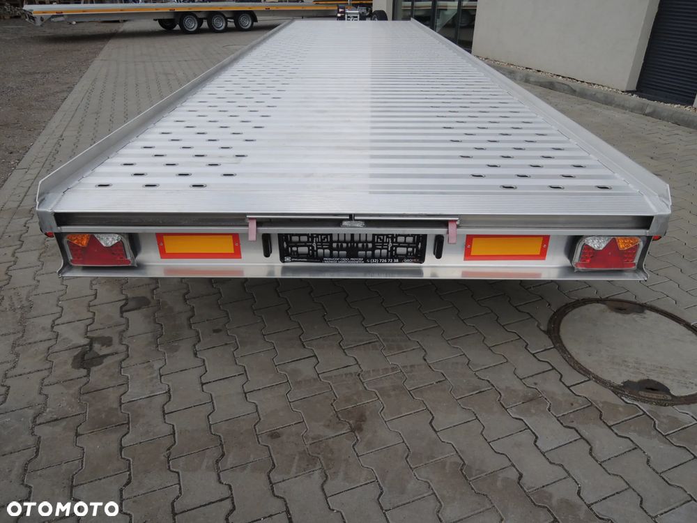 Gromex Gromex 8,42m DMC 3500 3 osie - 7