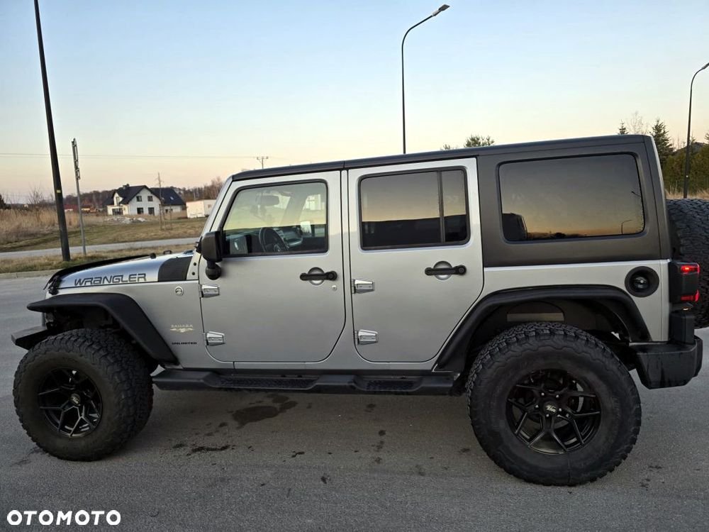 Jeep Wrangler 3.6 Unlim Sahara - 11