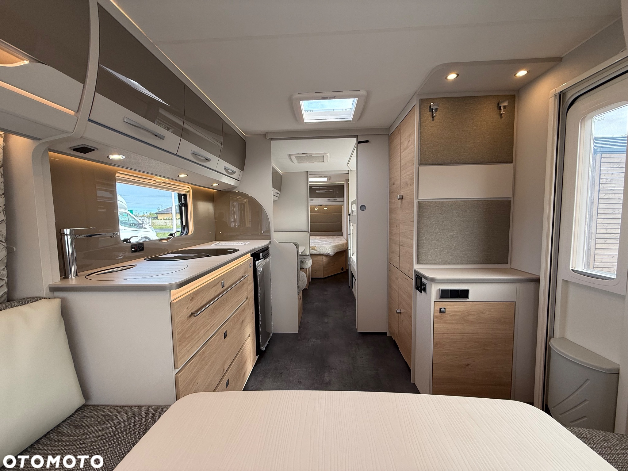 Dethleffs Nomad 730 FKR COMBI 6E Zimowa - 25