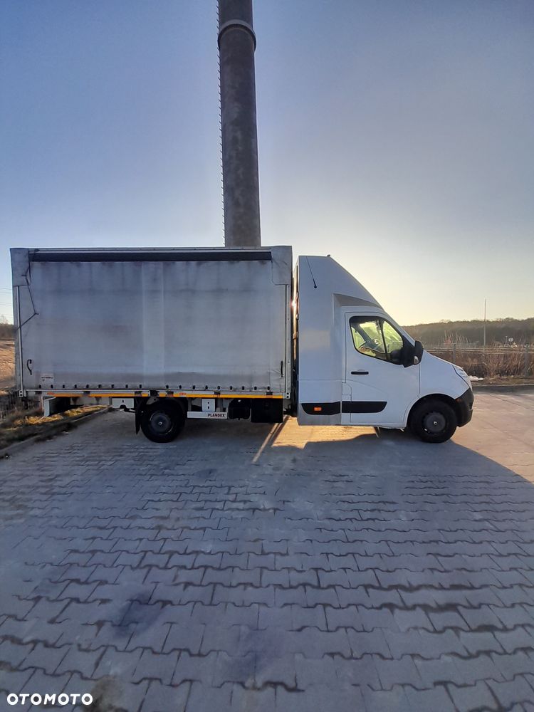 Renault Master - 1