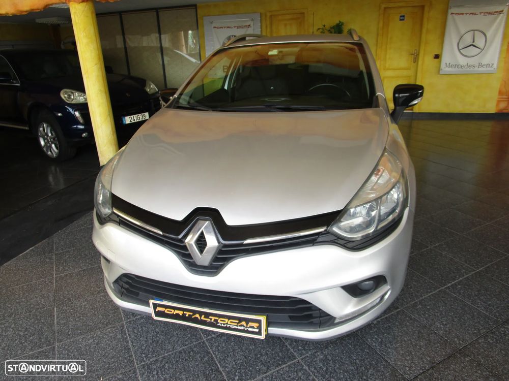 Renault Clio Sport Tourer 1.2 TCe GT Line - 18