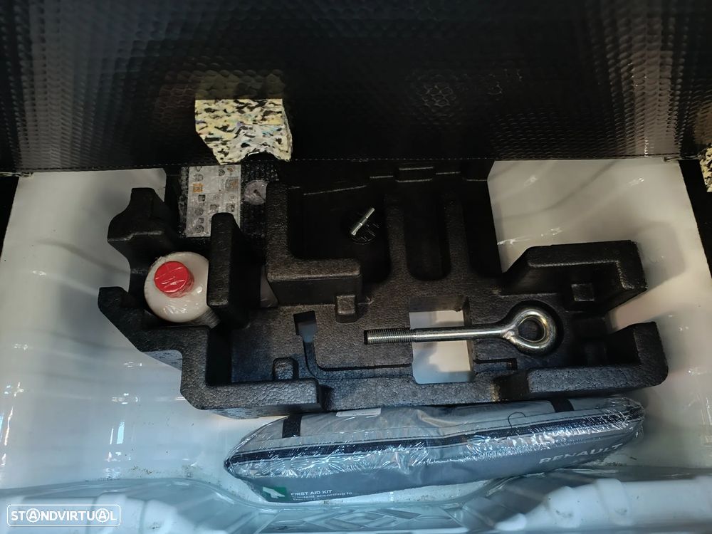 Dacia Spring Electric 45 Essential - 38