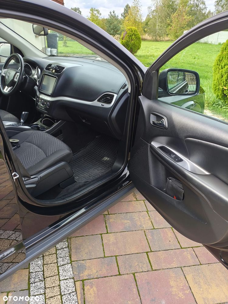 Dodge Journey - 10