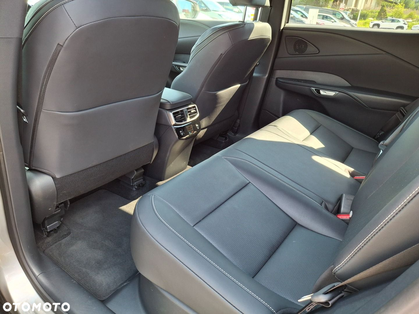 Lexus RX - 17