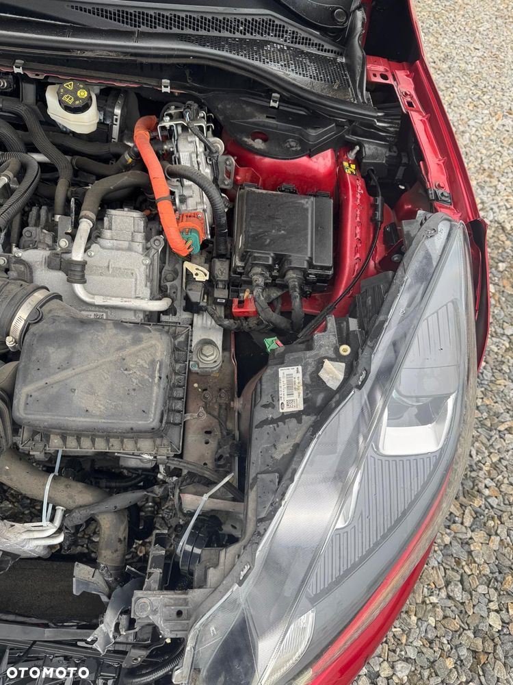 Ford Kuga 2.5 Duratec FHEV ST-LINE - 12
