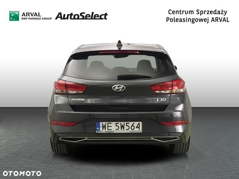 Hyundai i30 1.5 DPI Smart - 6