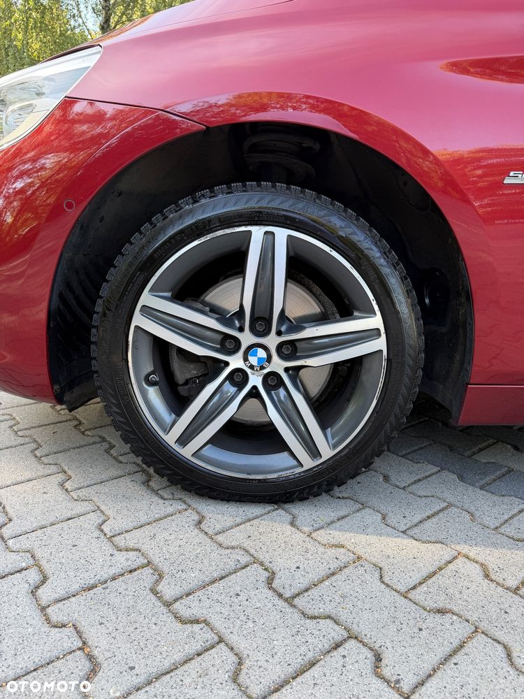 BMW Seria 2 220d - 7