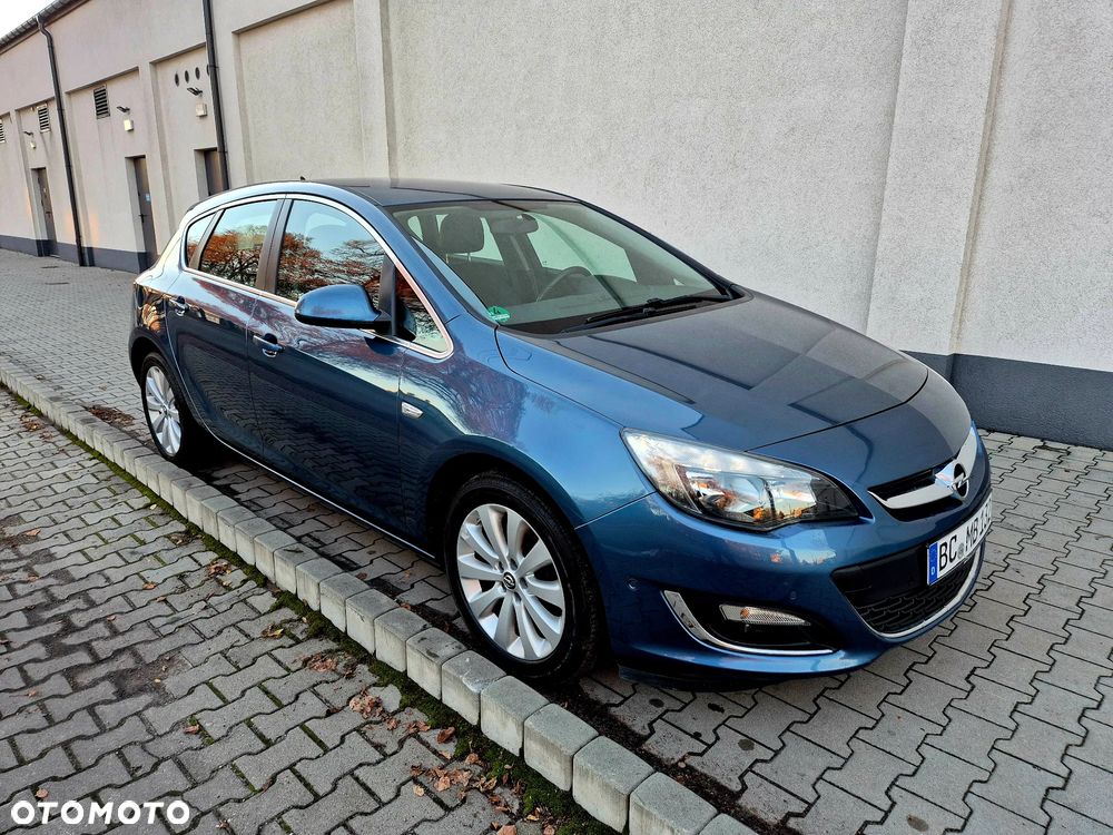 Opel Astra 1.4 Turbo Cosmo - 2
