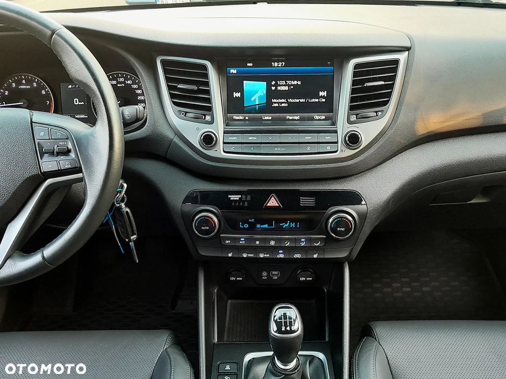 Hyundai Tucson blue 1.6 GDi 2WD Passion - 17