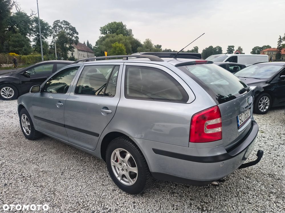 Skoda Octavia 2.0 TDI DPF Elegance - 8