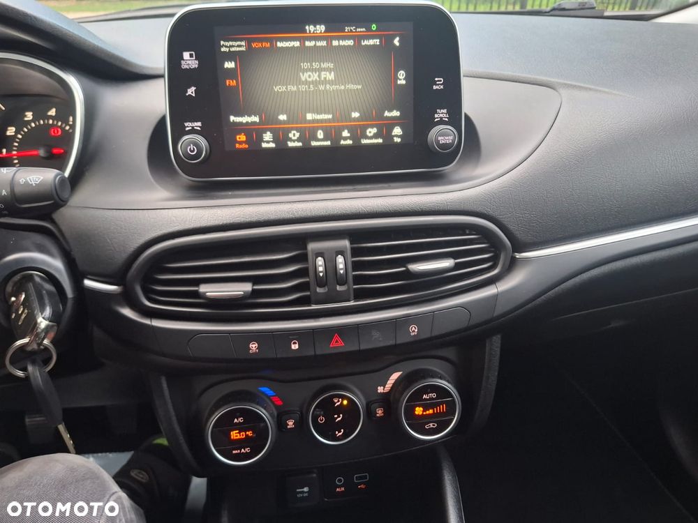 Fiat Tipo 1.4 T-Jet Business Line - 16
