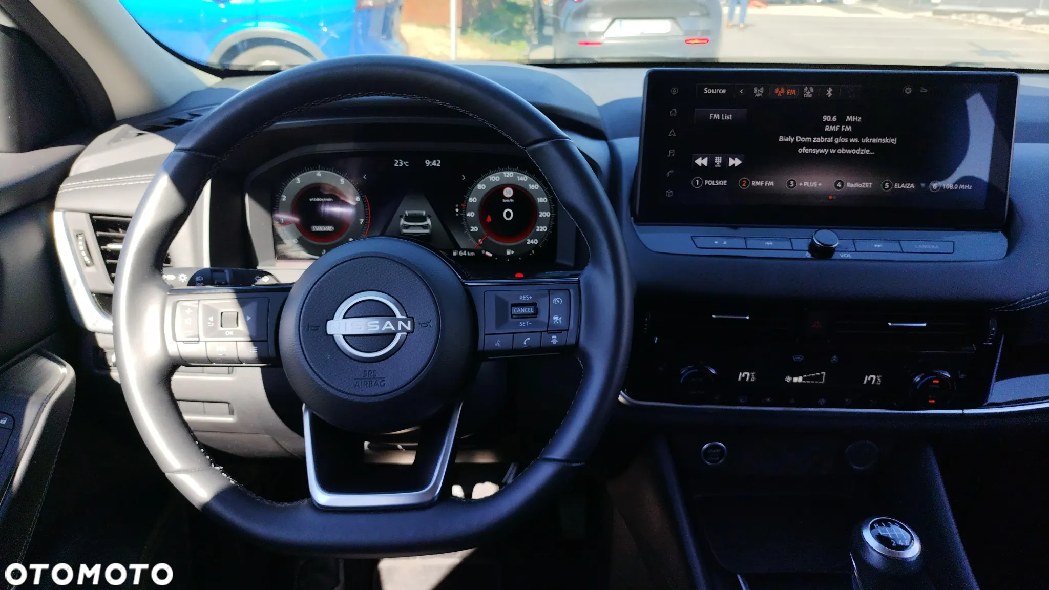 Nissan Qashqai - 16