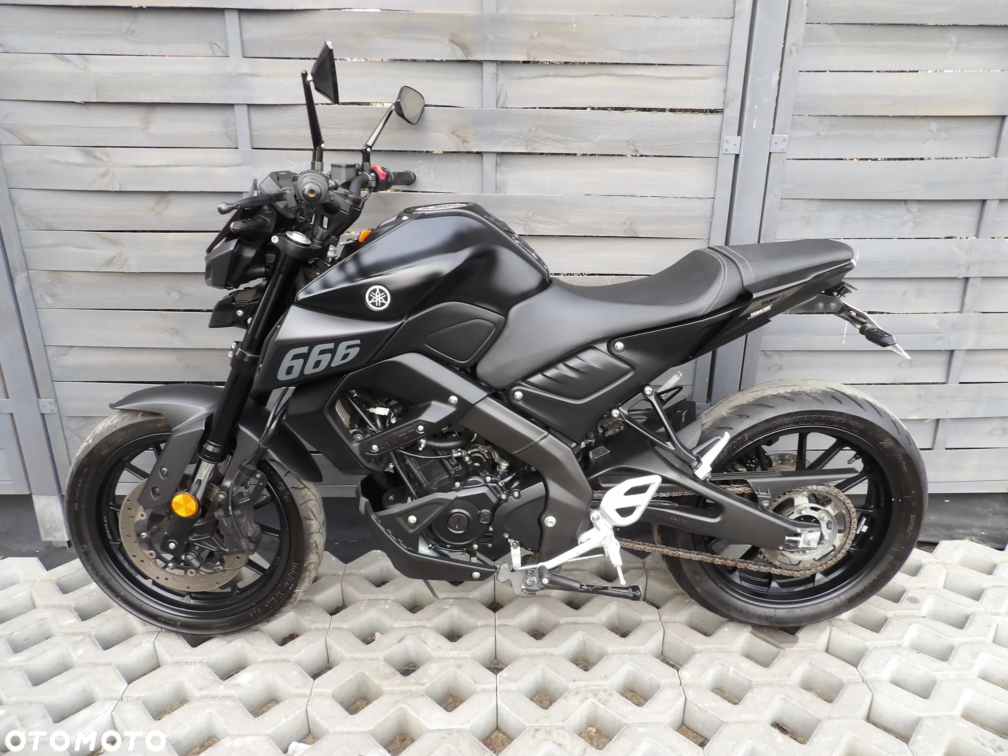 Yamaha MT - 6