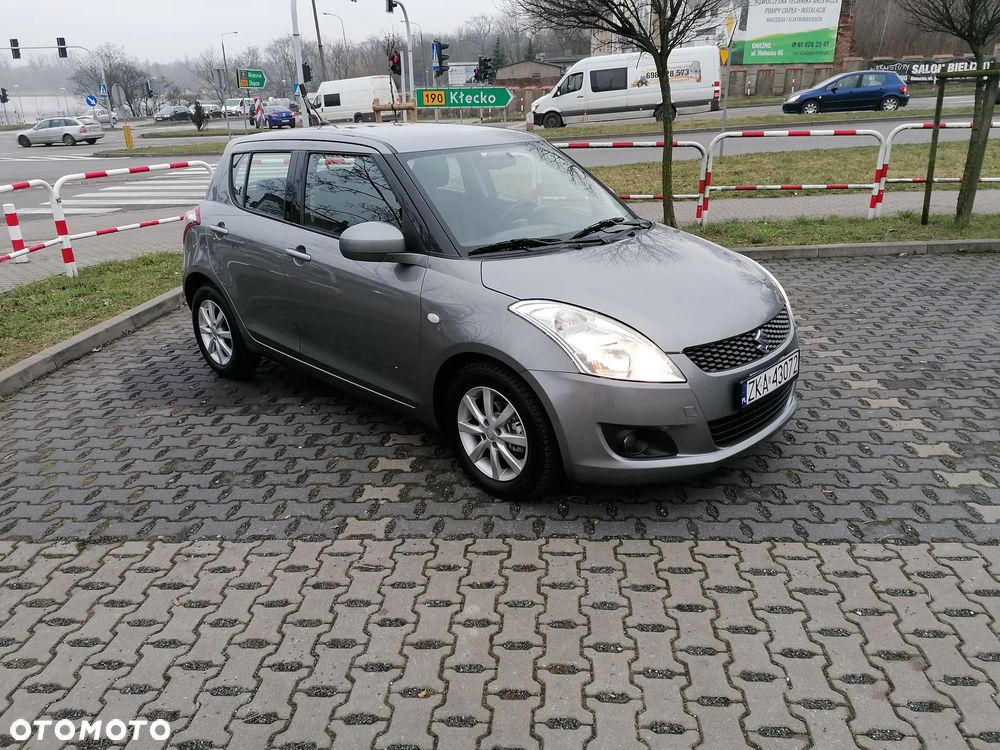 Suzuki Swift - 2