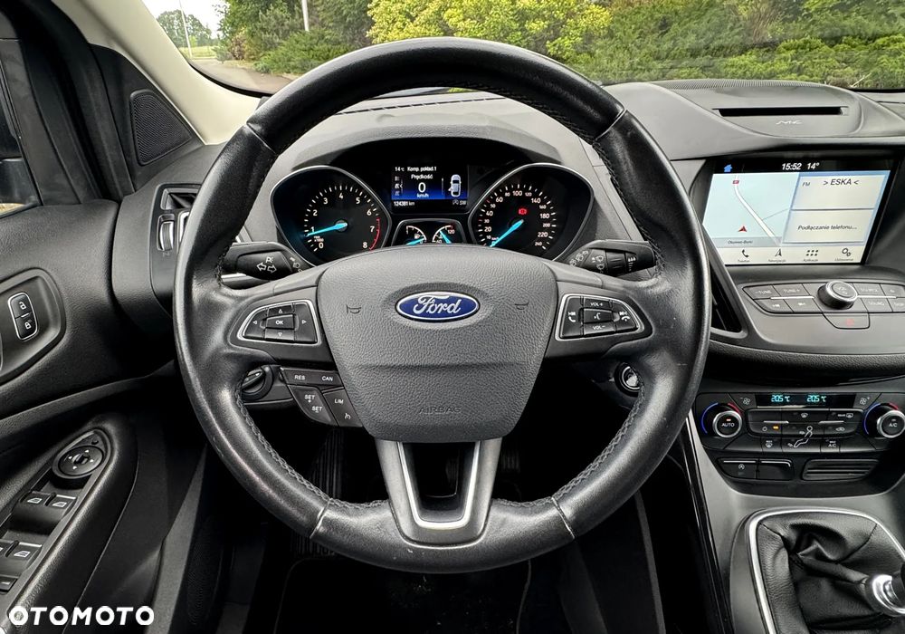 Ford Kuga 1.5 EcoBoost 2x4 Titanium - 23