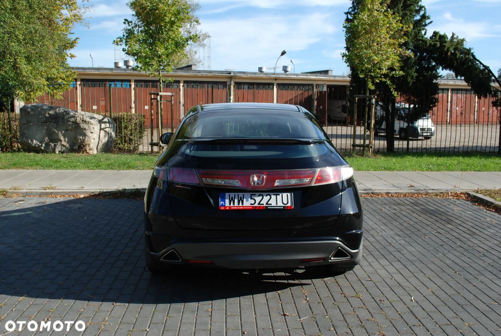 Honda Civic 1.4 i-VTEC - 4