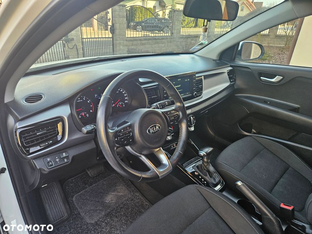 Kia Rio 1.4 L - 36