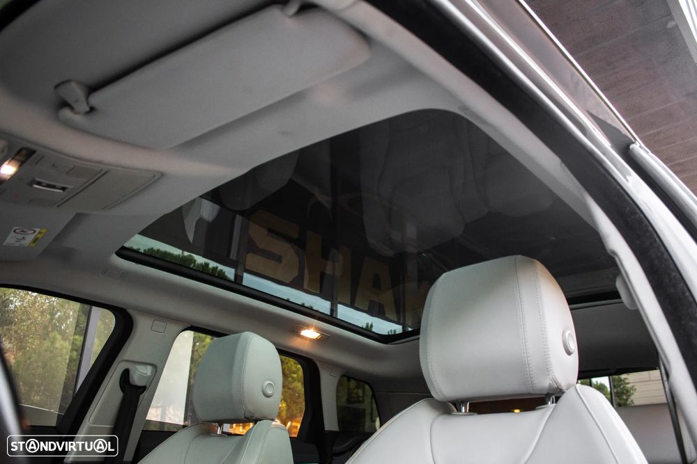 Land Rover Range Rover Evoque D150 HSE - 34
