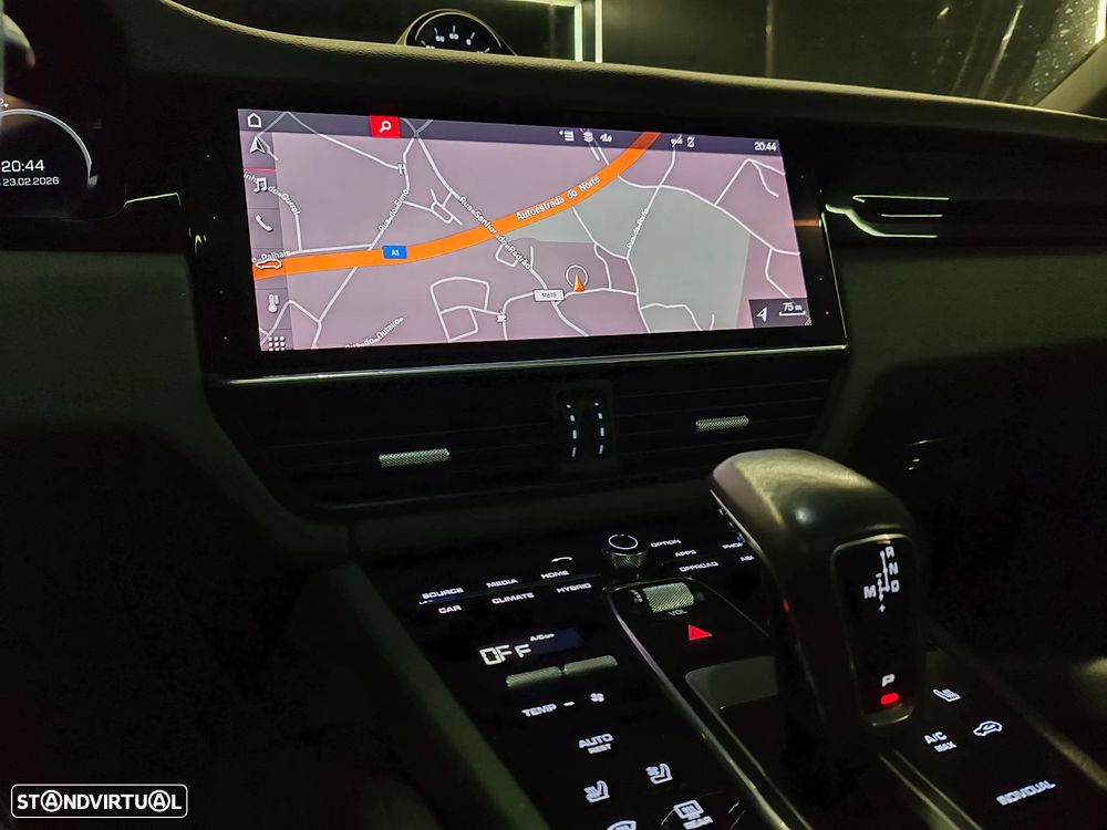 Porsche Cayenne Coupé - 24