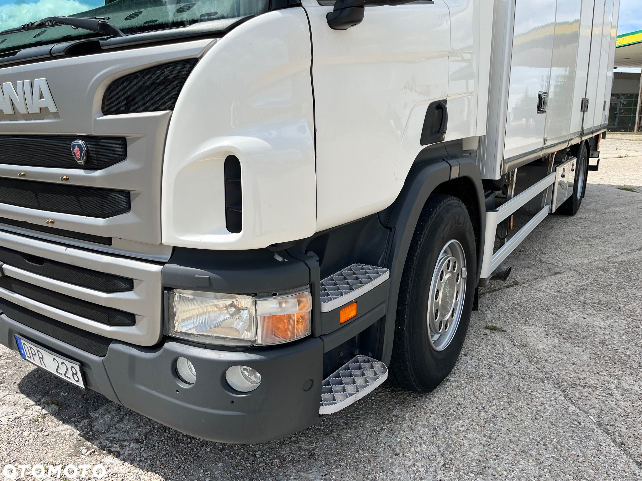 Scania P230 KONTENER boczne drzwi 260tys.km. SUPER STAN 18palet - 3