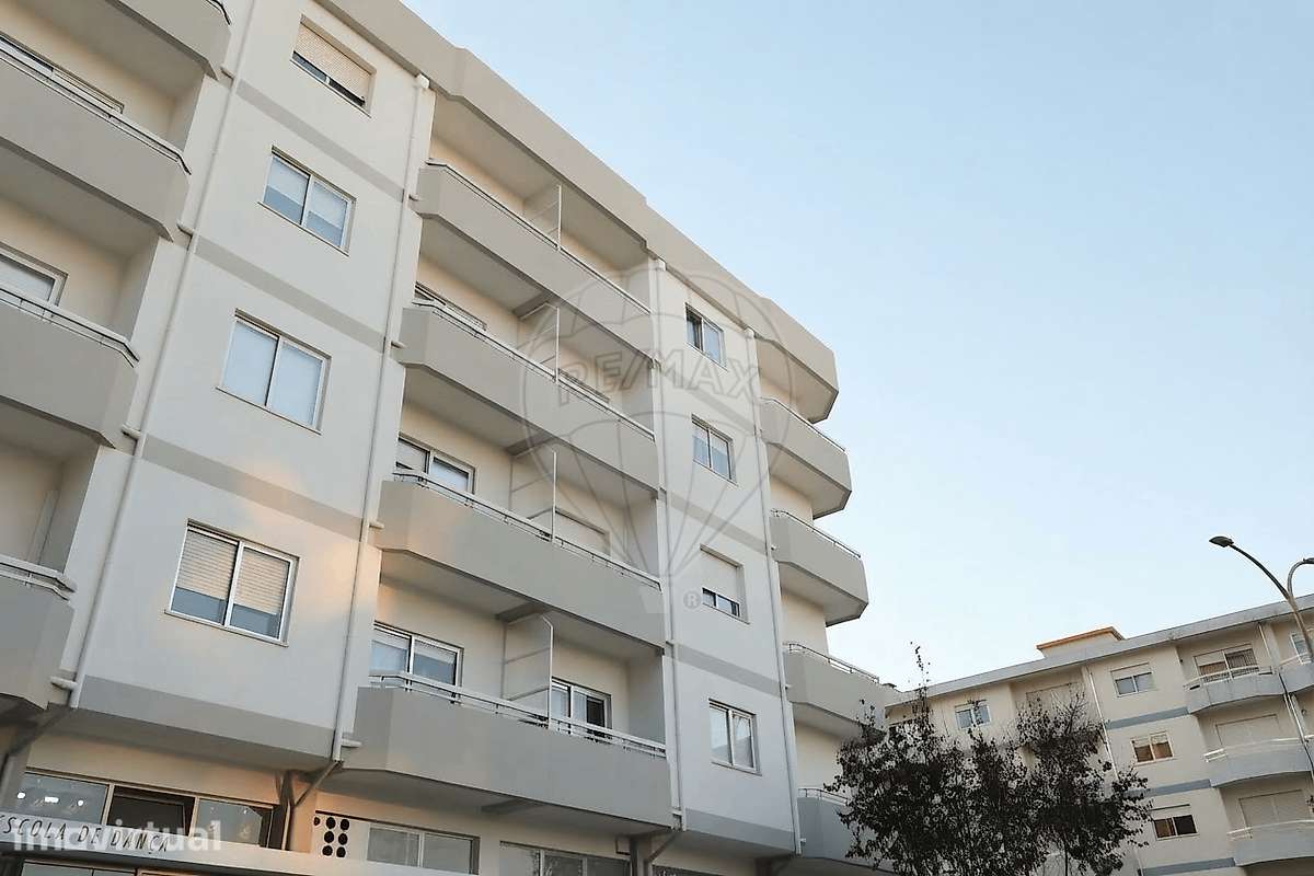 Apartamento T3 para venda - Grande imagem: 2/19