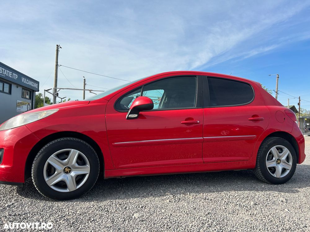 Peugeot 207 - 2