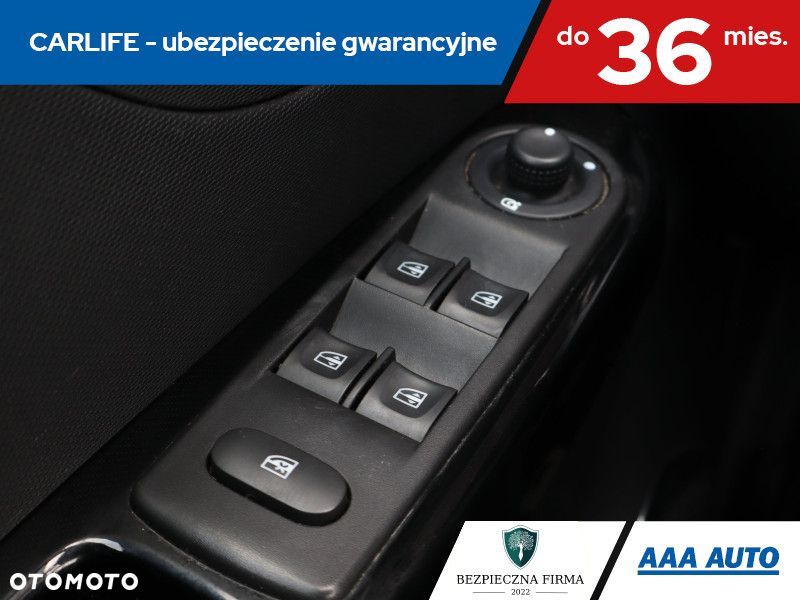 Renault Captur - 19