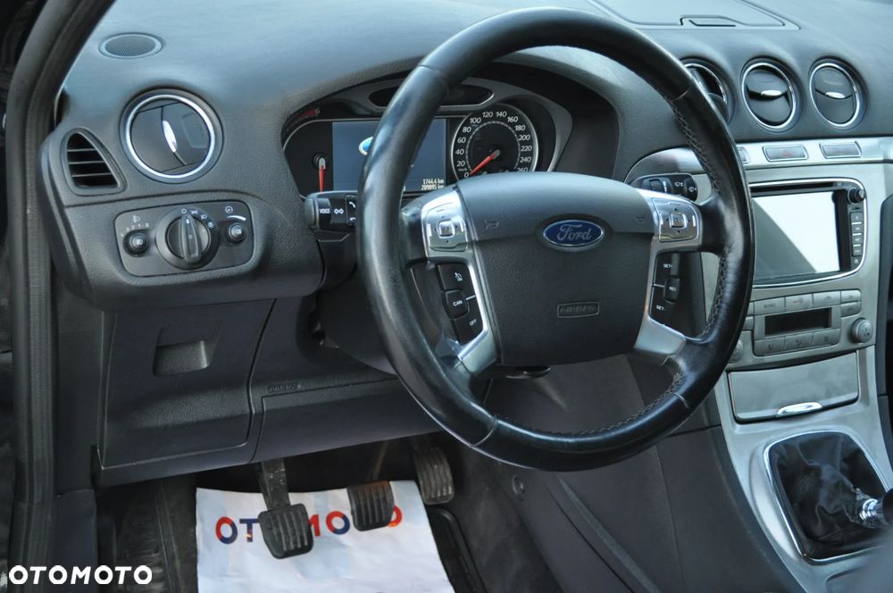 Ford S-Max 2.0 TDCi Titanium - 18