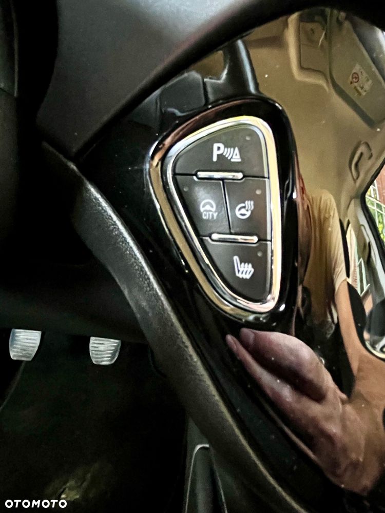Opel Corsa - 26