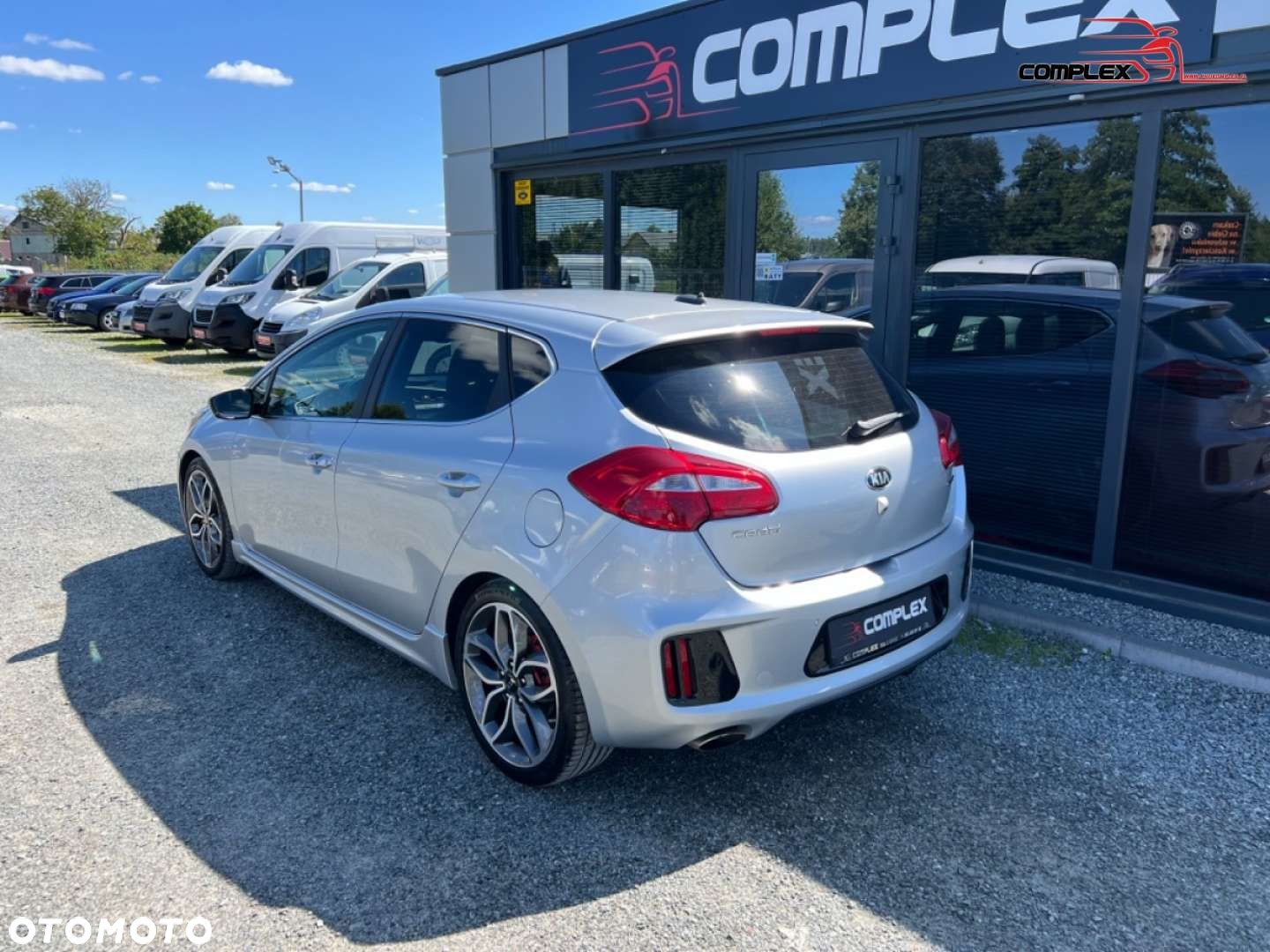 Kia Ceed - 4