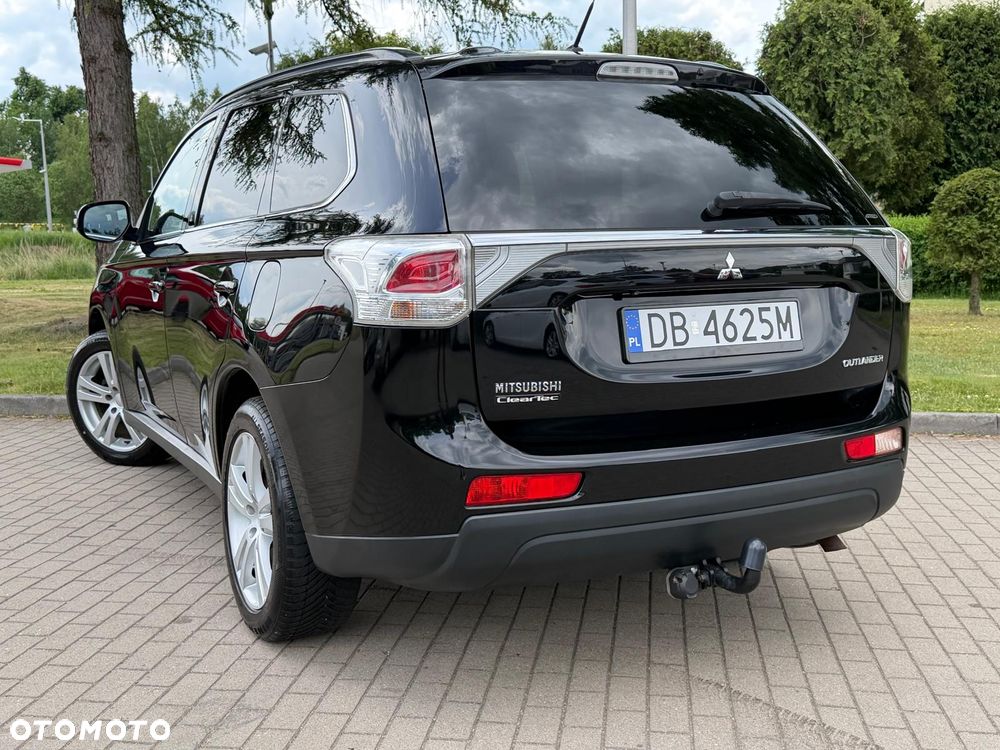 Mitsubishi Outlander 2.2 DI-D 4WD Top - 40