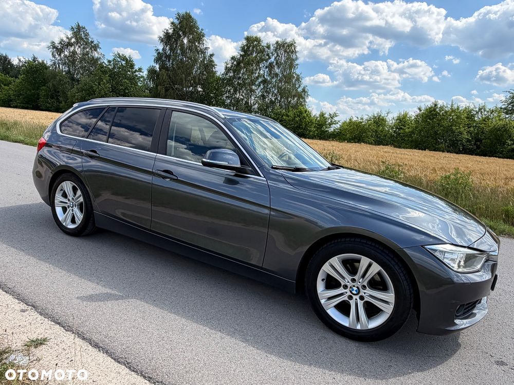 BMW Seria 3 320d Luxury Line - 21
