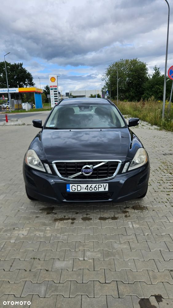 Volvo XC 60 DRIVe Momentum - 2