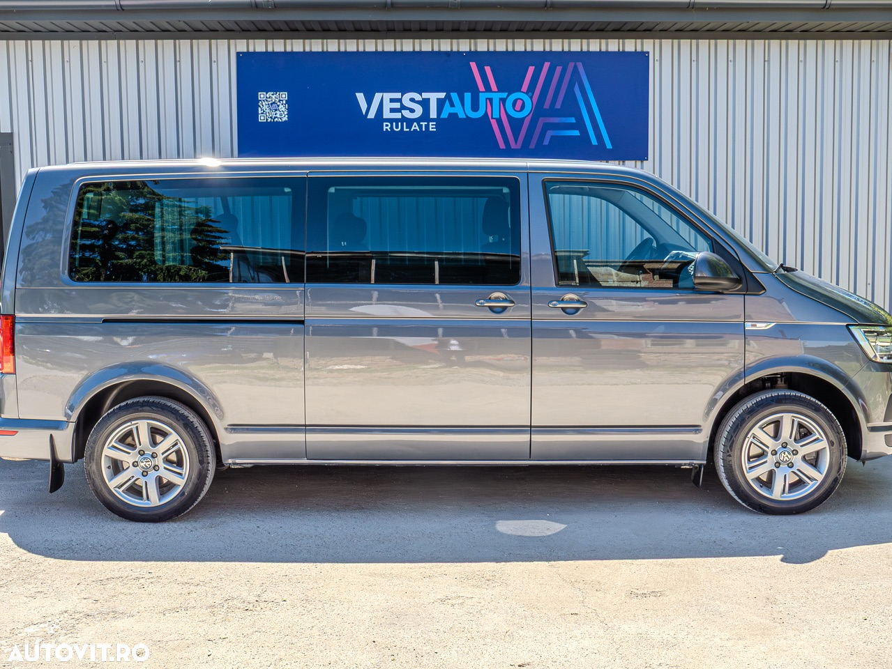 Volkswagen Caravelle T6.1 2.0 TDI 150 kW KR Comfortline DSG 4M - 19