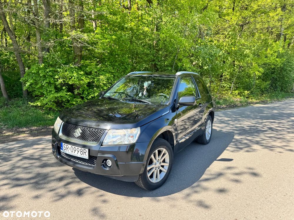 Suzuki Grand Vitara 1.6 De luxe - 1